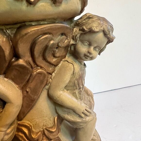 Garden Vase - Picture 6 of 15